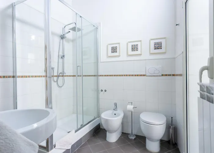 Trastevere 2 Badrooms Design Rome