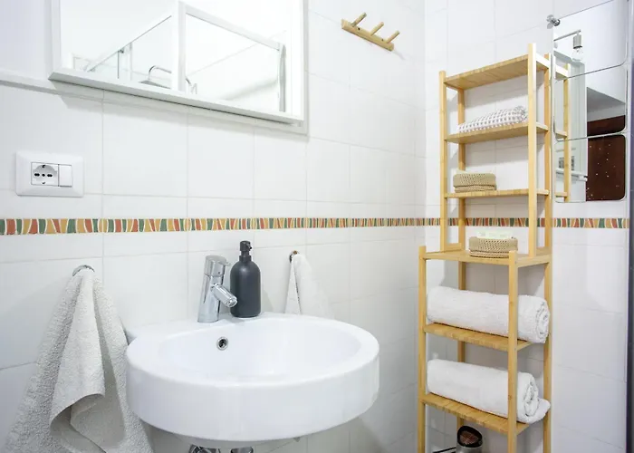 Apartment Trastevere 2 Badrooms Design