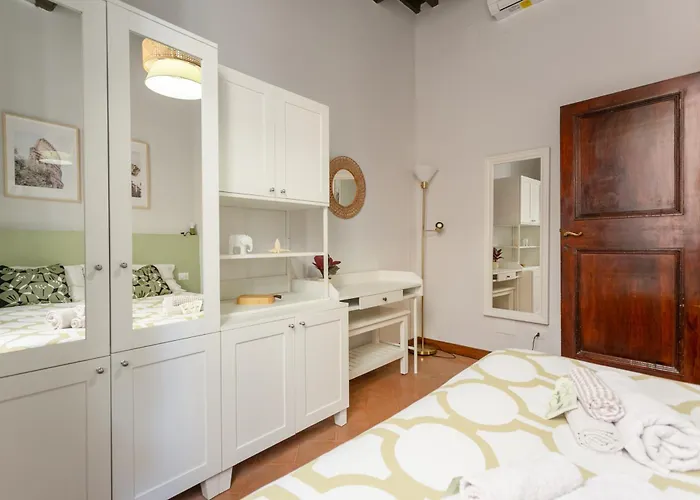 Trastevere 2 Badrooms Design Apartment *