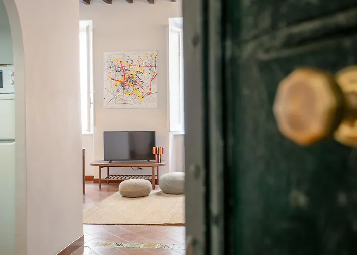 Apartment Trastevere 2 Badrooms Design Rome